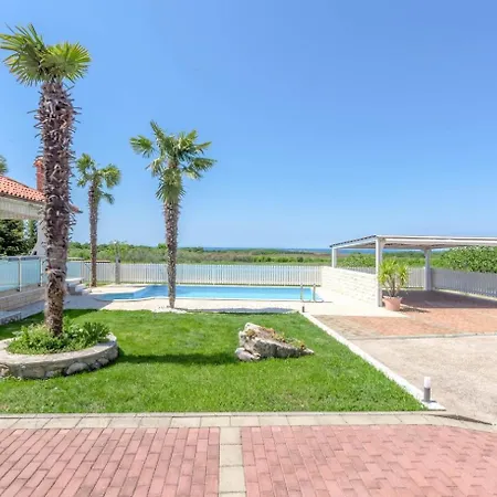 Casa Andrea Vikendica Buzinija